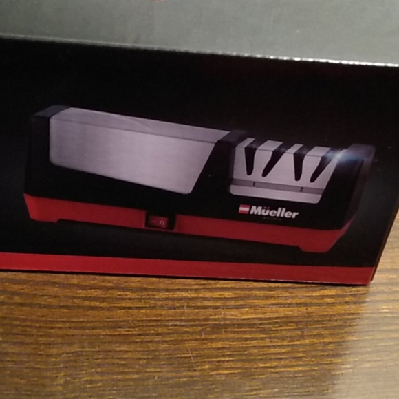 Mueller Austria Diamond Electric Knife Sharpener